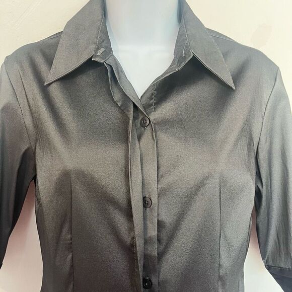 Express Women’s Gray Button Down Stretch High Sheen Tailored Size 3/4 - Picture 2 of 6
